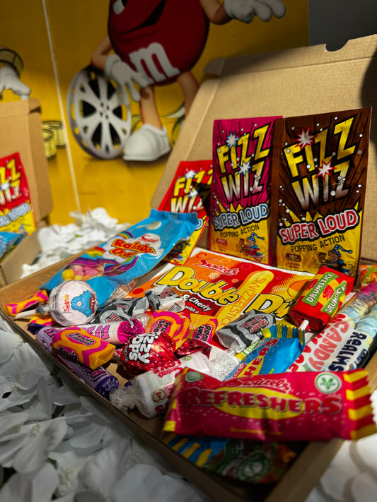 RETRO MAIL TREATZ LETTERBOX MIX