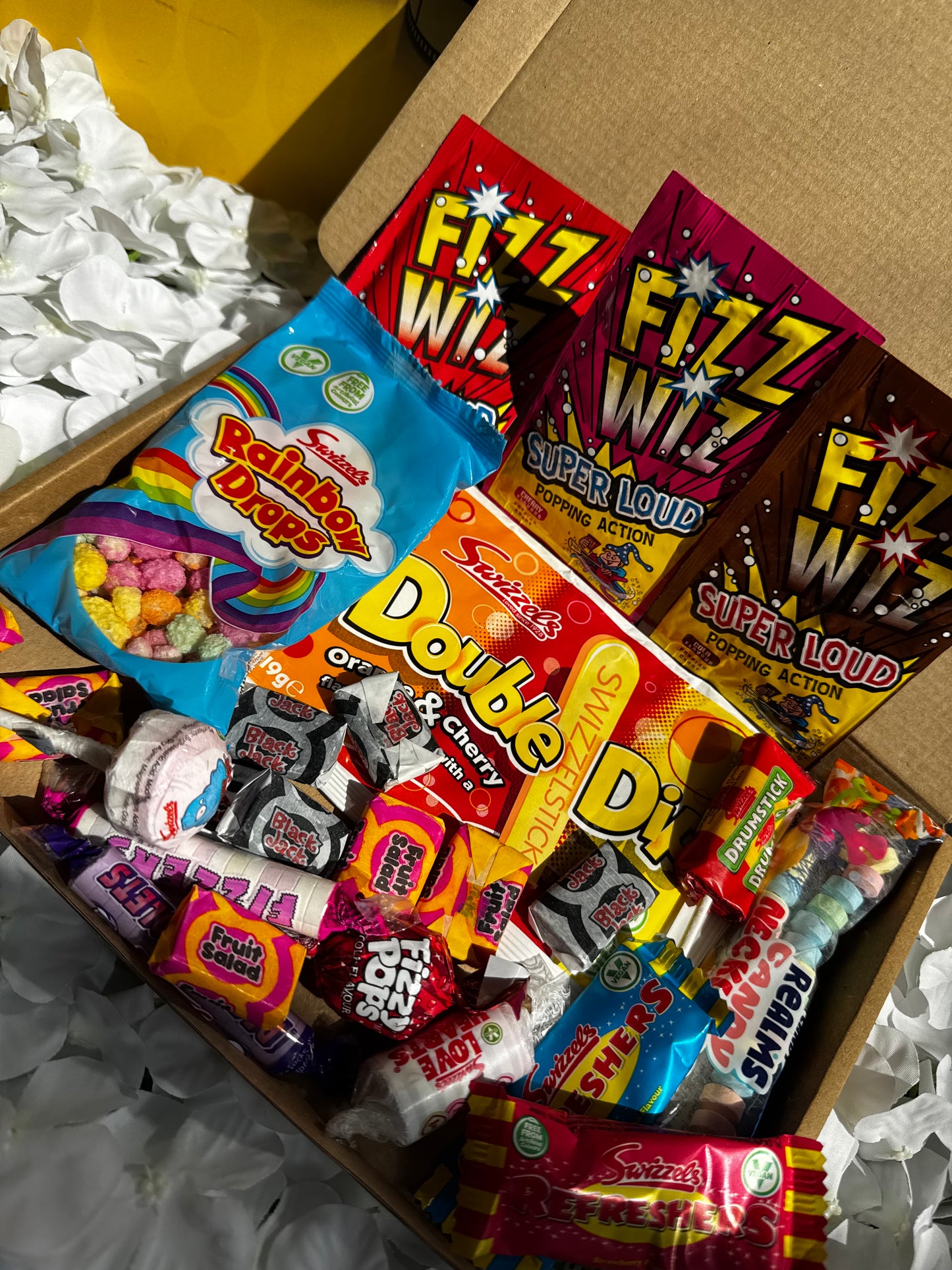 RETRO MAIL TREATZ LETTERBOX MIX